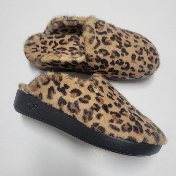 Alegría Cheetah print faux fur slipper Mule clogs. - Picture 1 of 14